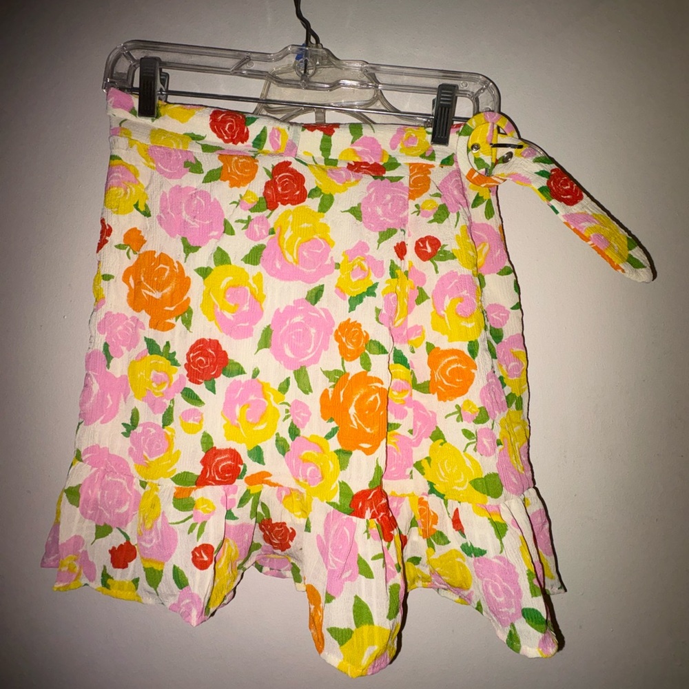 MANGO NWT Colorful Belted Floral Mini Skirt with Ruffle Hem Lined SZ S